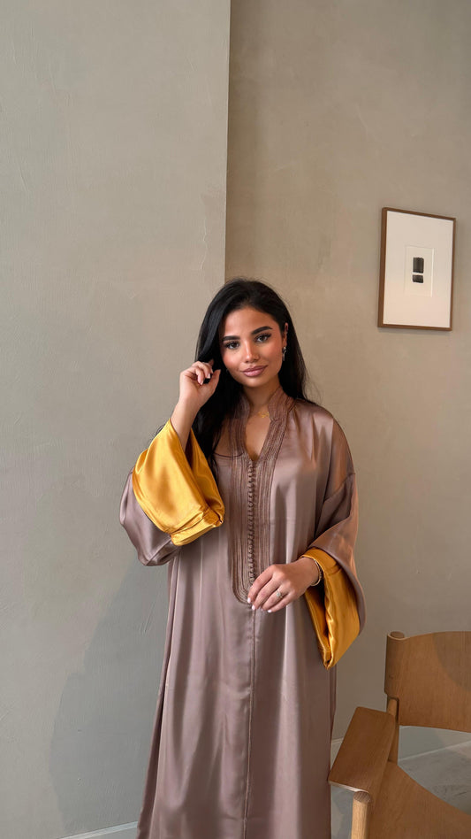 Mocha Mousse Layali Kaftan